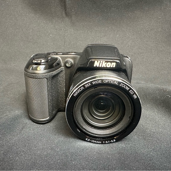 Nikon Cool Pix L320 digital camera